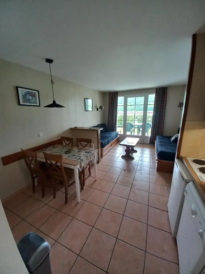Apartment Appartement Au Bord Du Lac Marciac