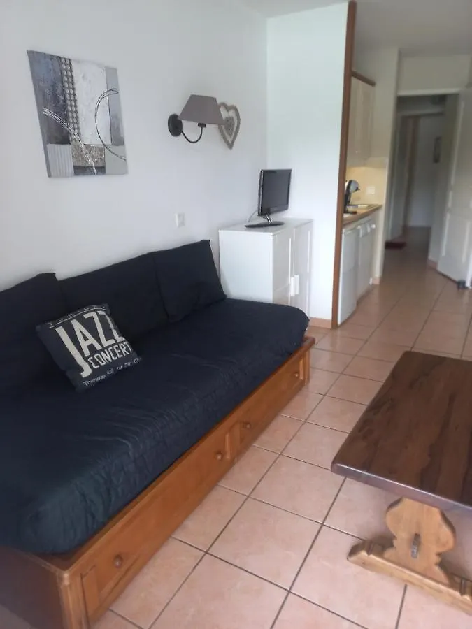 Appartement Au Bord Du Lac Marciac Apartment
