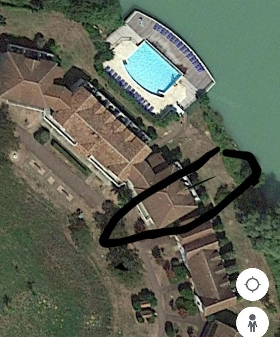 Apartment Appartement Au Bord Du Lac Marciac